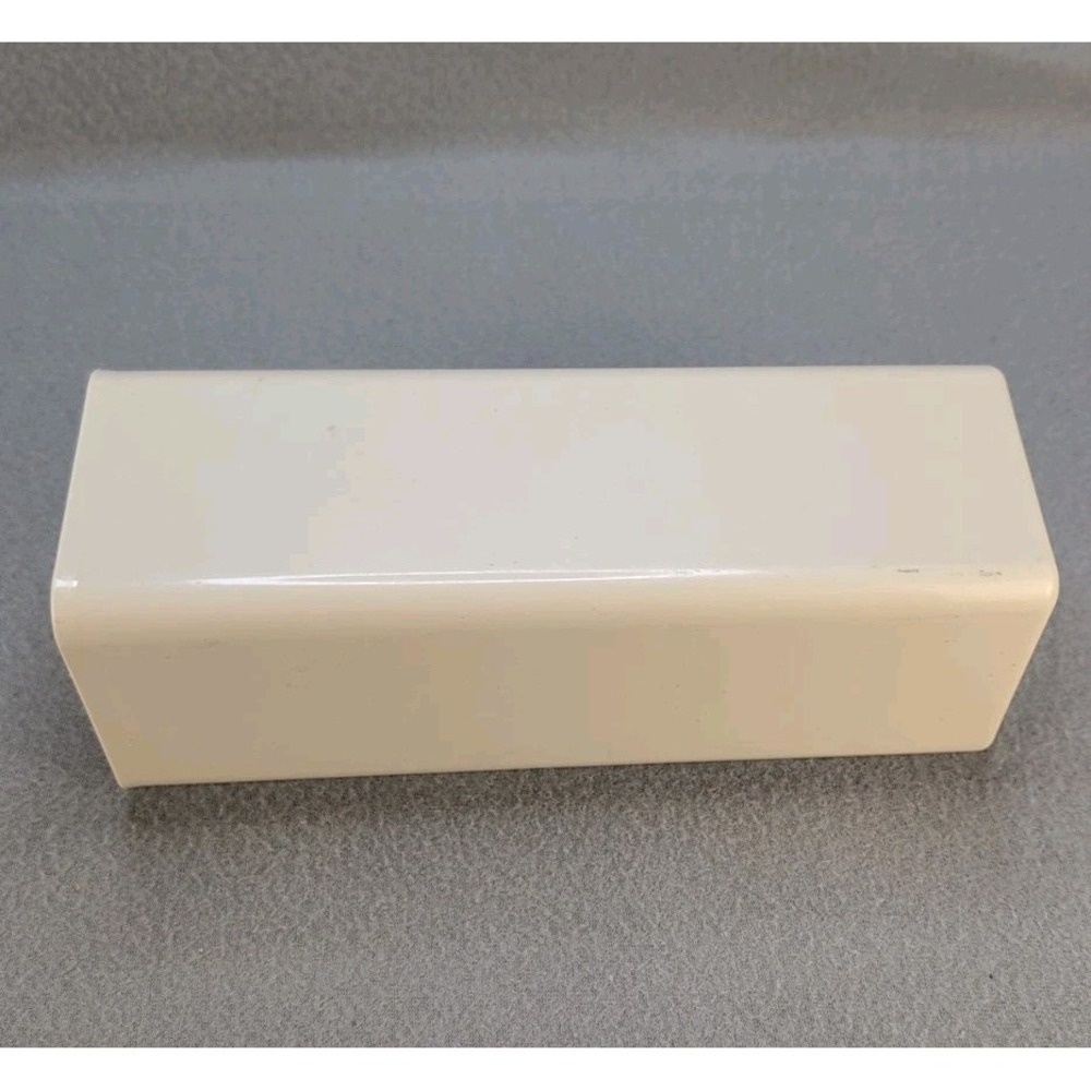 Vintage Tupperware Tall Rectangular Cracker Keeper Pantry Canister w Lid Cream - Picture 10 of 14